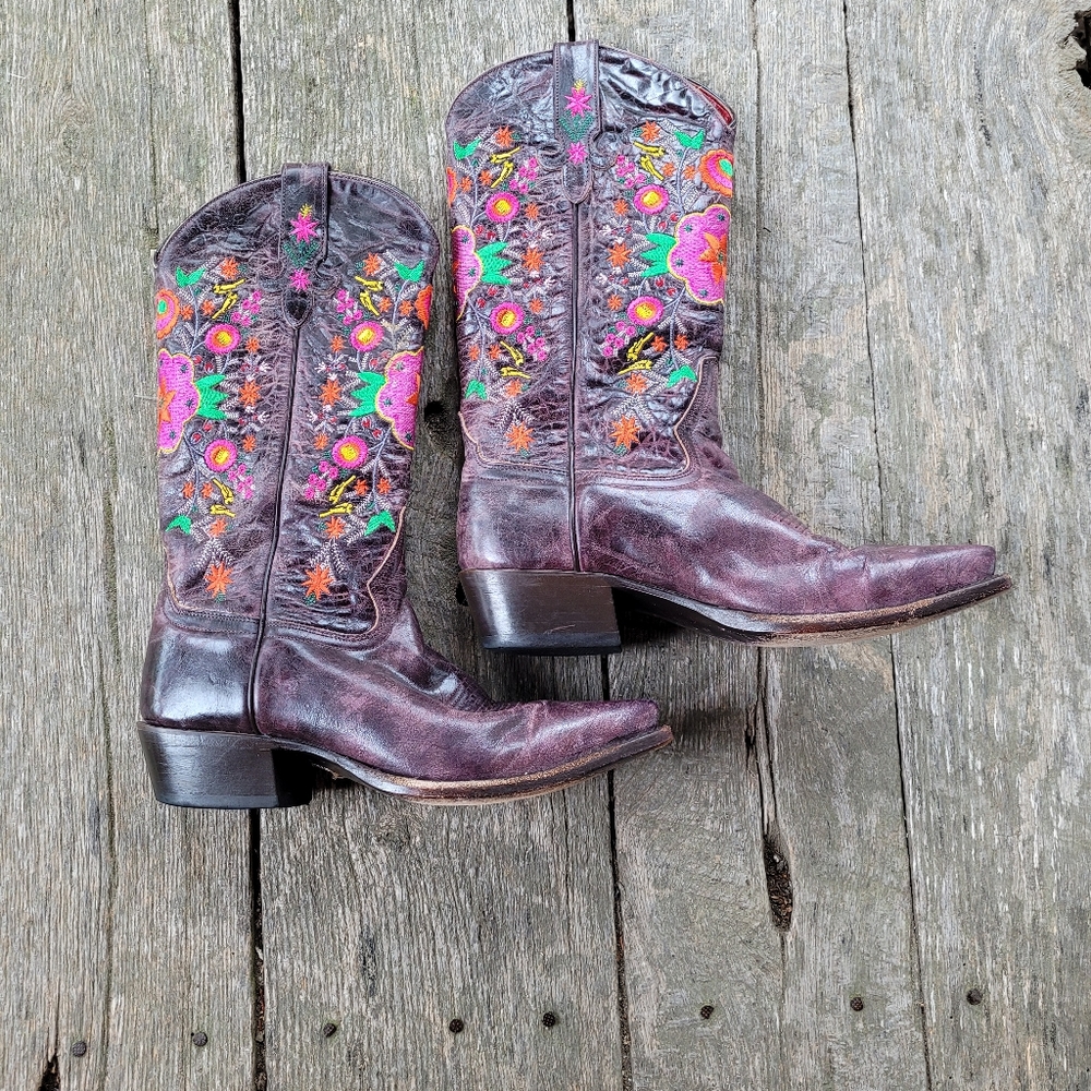 Macie Bean Floral Embroidered Leather Boots